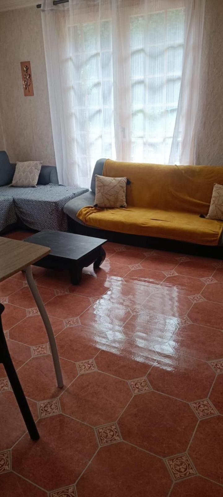 Appartement La Marmotte Compreignac ภายนอก รูปภาพ